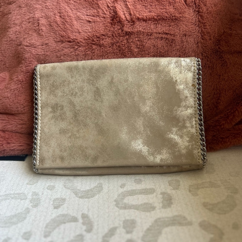 Champagne Metallic Clutch/Shoulder Bag NWT Silver Chain Strap